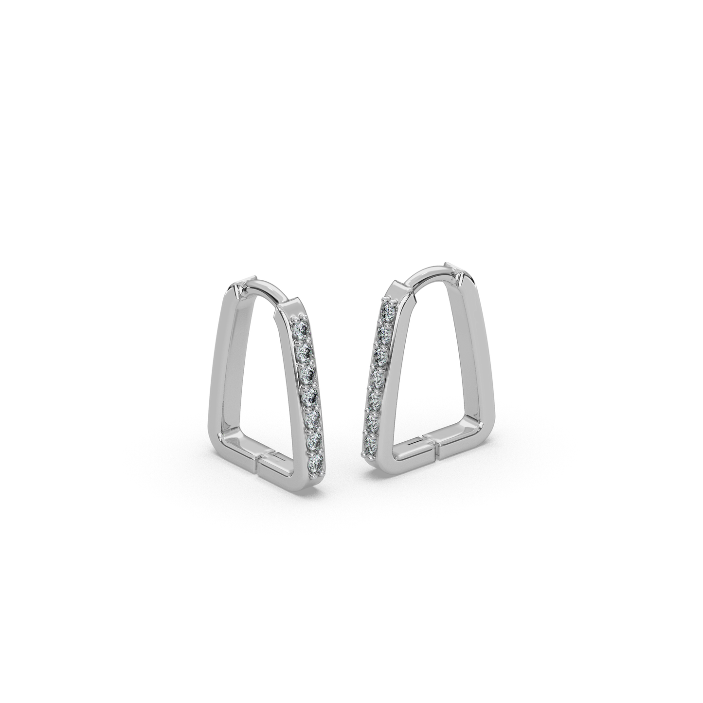 Majestic Luster Diamond Earring 18K