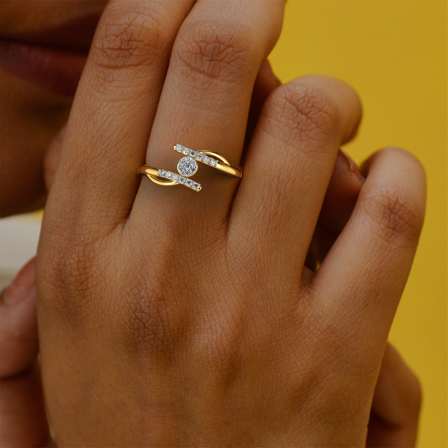 Crimson Serenade 14Kt Diamond Ring