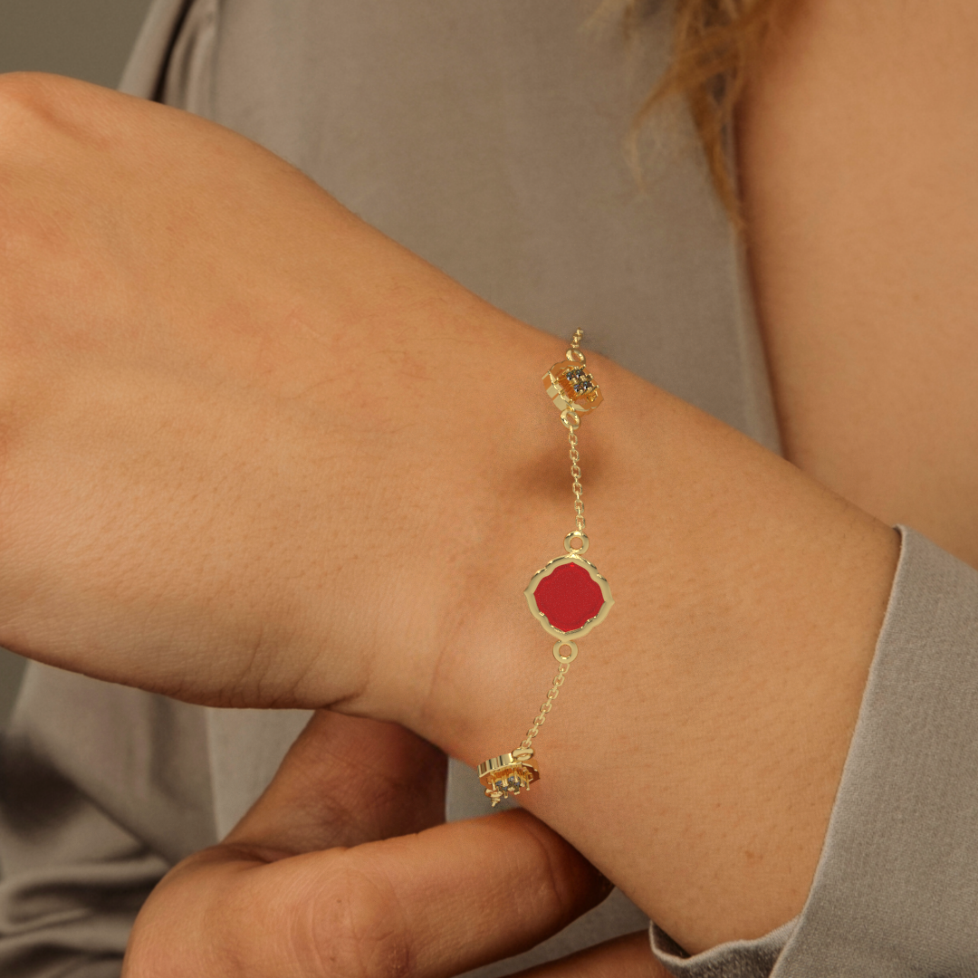 Enchanted Essence Chain Bracelet