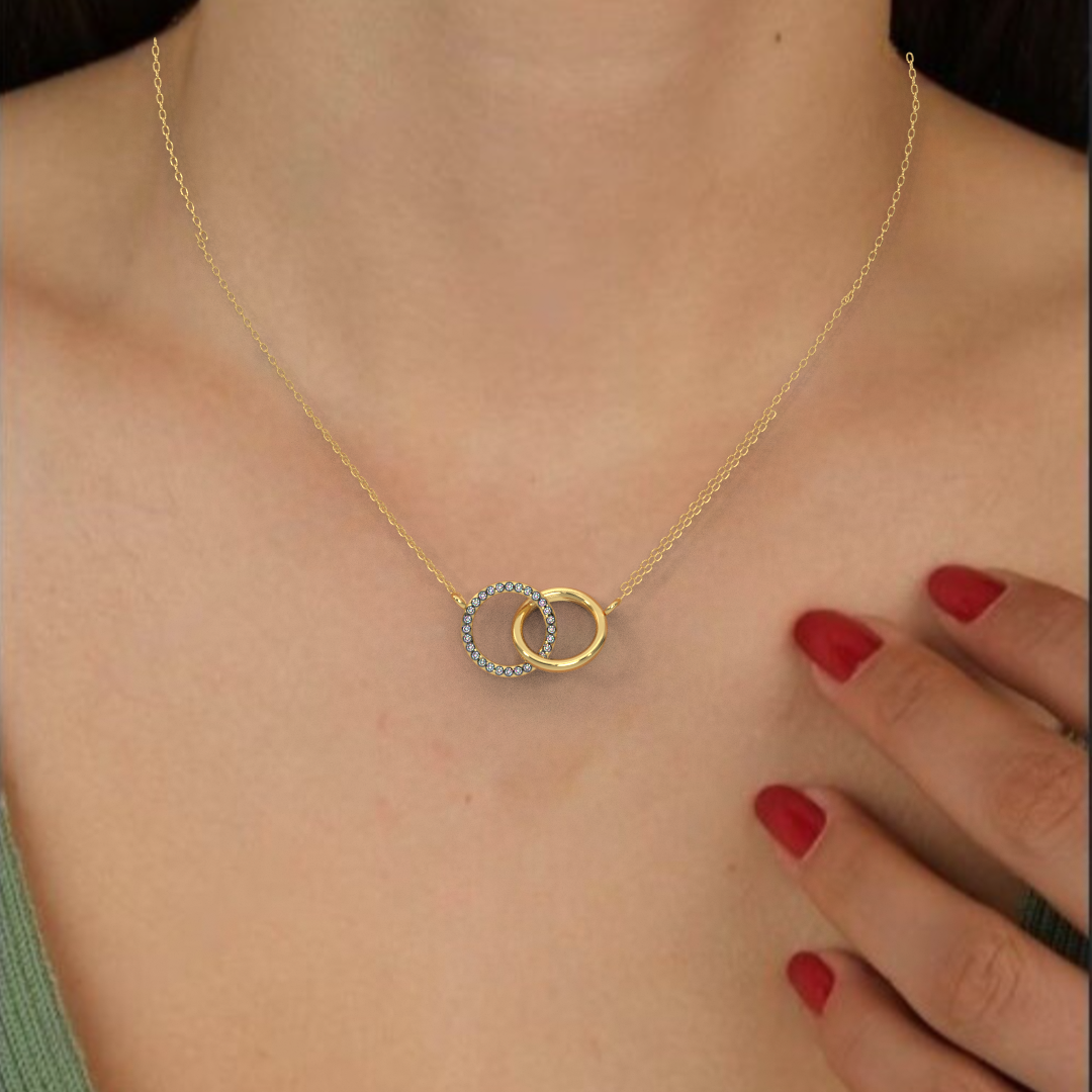 Radiant Mirage Necklace 18k