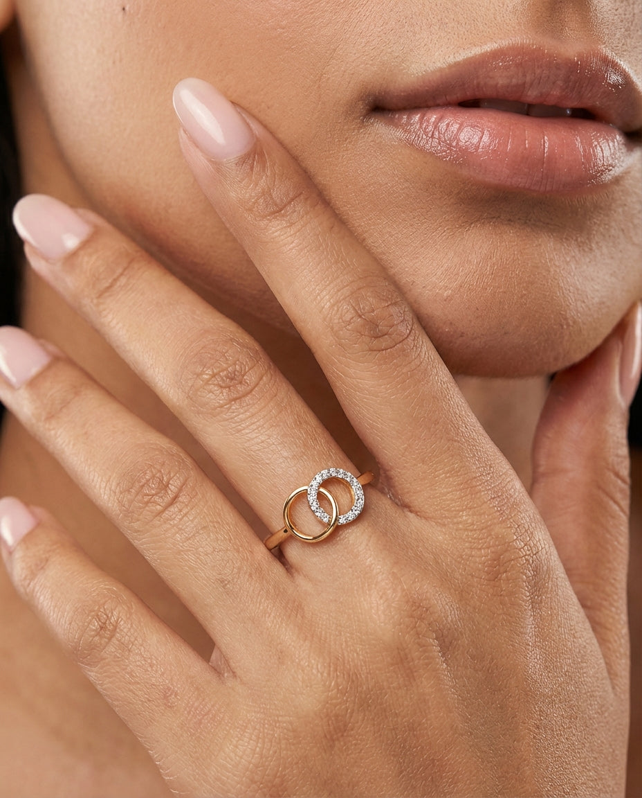 Brilliant Starlight 18Kt Diamond Ring model_white view