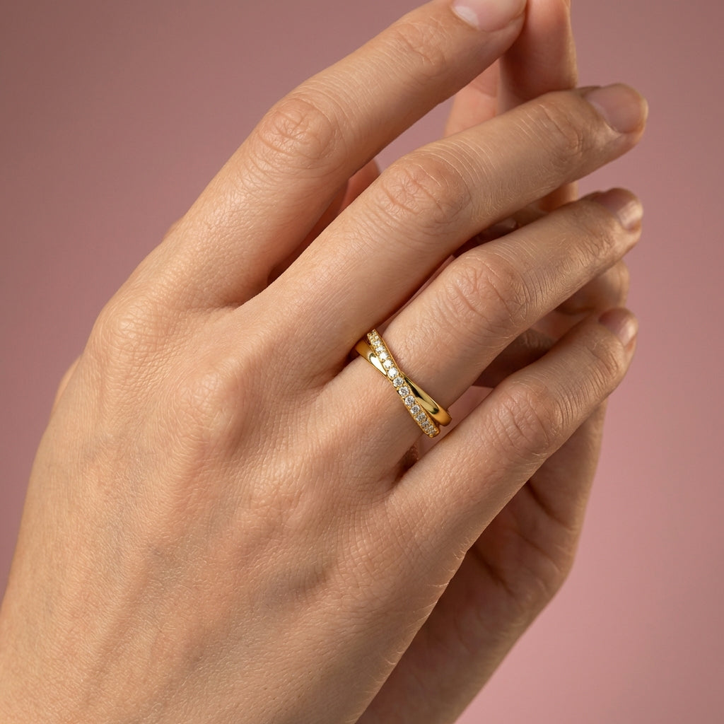 Eden 18Kt Diamond Ring model view