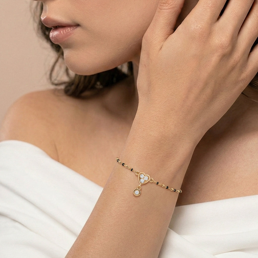 Glittering Galaxy Diamond Chain Bracelet 18K model_rose-1 view