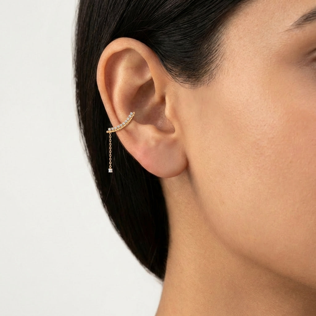 Golden Gleam Diamond Earring 18K model_rose view