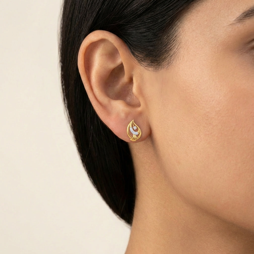 Luminary Lush Drops 18K model_rose view