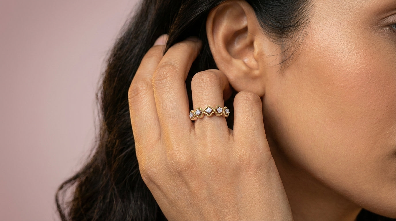 Oasis 18Kt Diamond Ring model_rose view