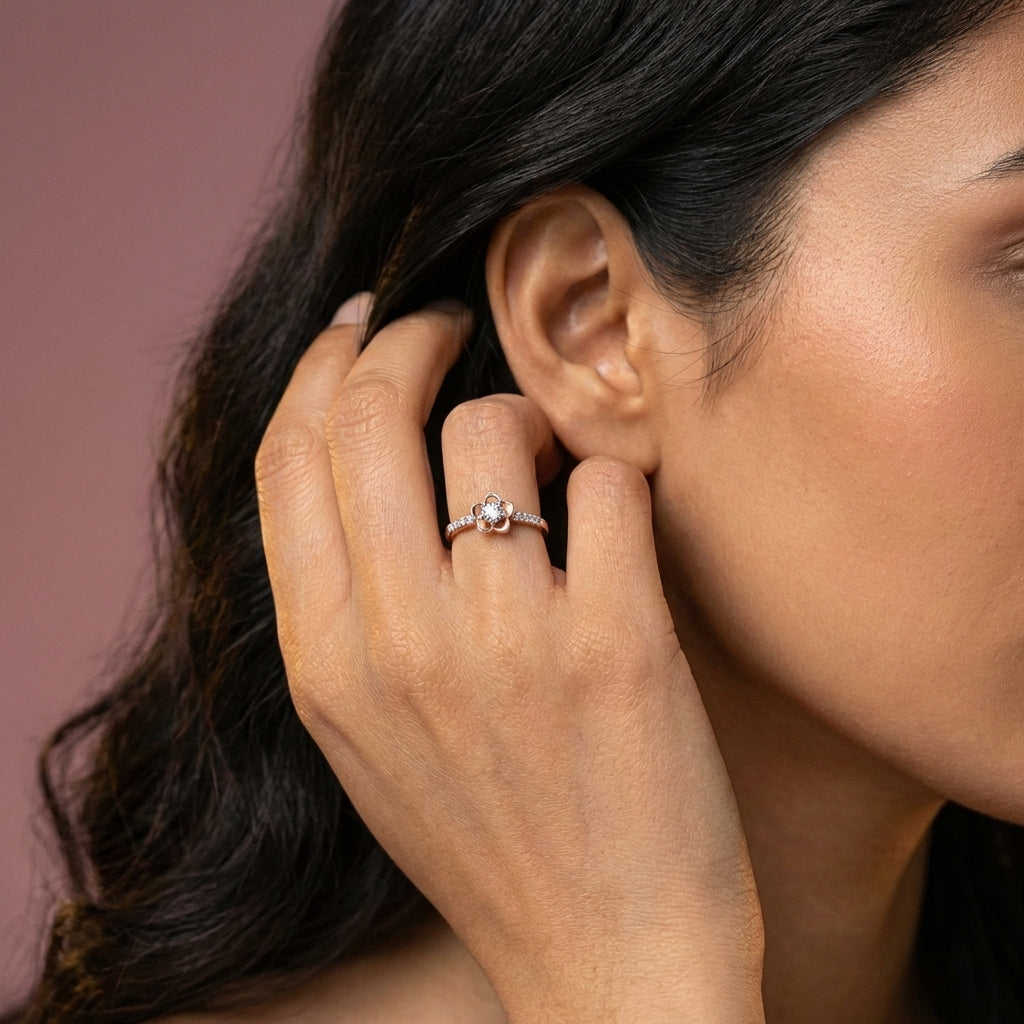 Reflection 18Kt Diamond Ring model_rose view