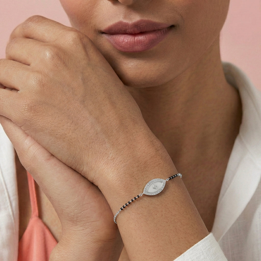 Sparkling Sunset Diamond Chain Bracelet 18K model_white-1 view