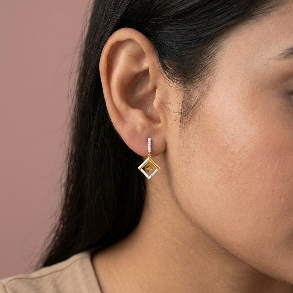 Zenith Zest Studs 18K model_yellow view